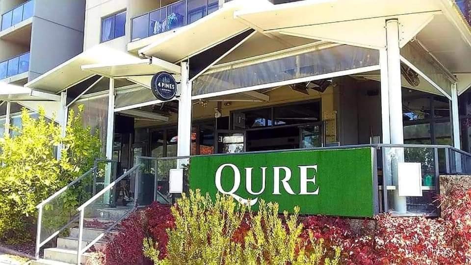 Qure Restaurant And Apartments Canberra Bruce Exterior foto